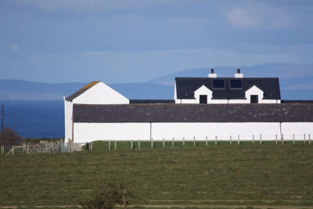 Bayview Farm Holiday Cottages Bushmills Extérieur photo